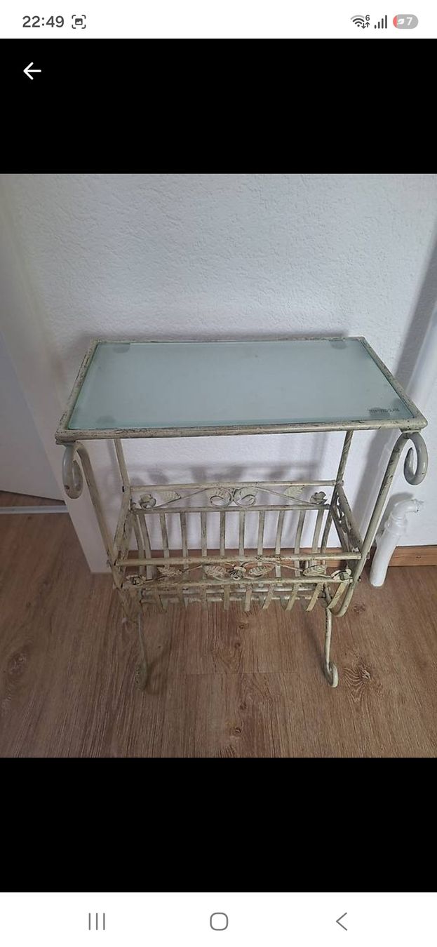 Sonstiges für Haushalt & Wohnen: Zeitungs gestell – Gebraucht aus Wynau von Ziegler_Secondhand
