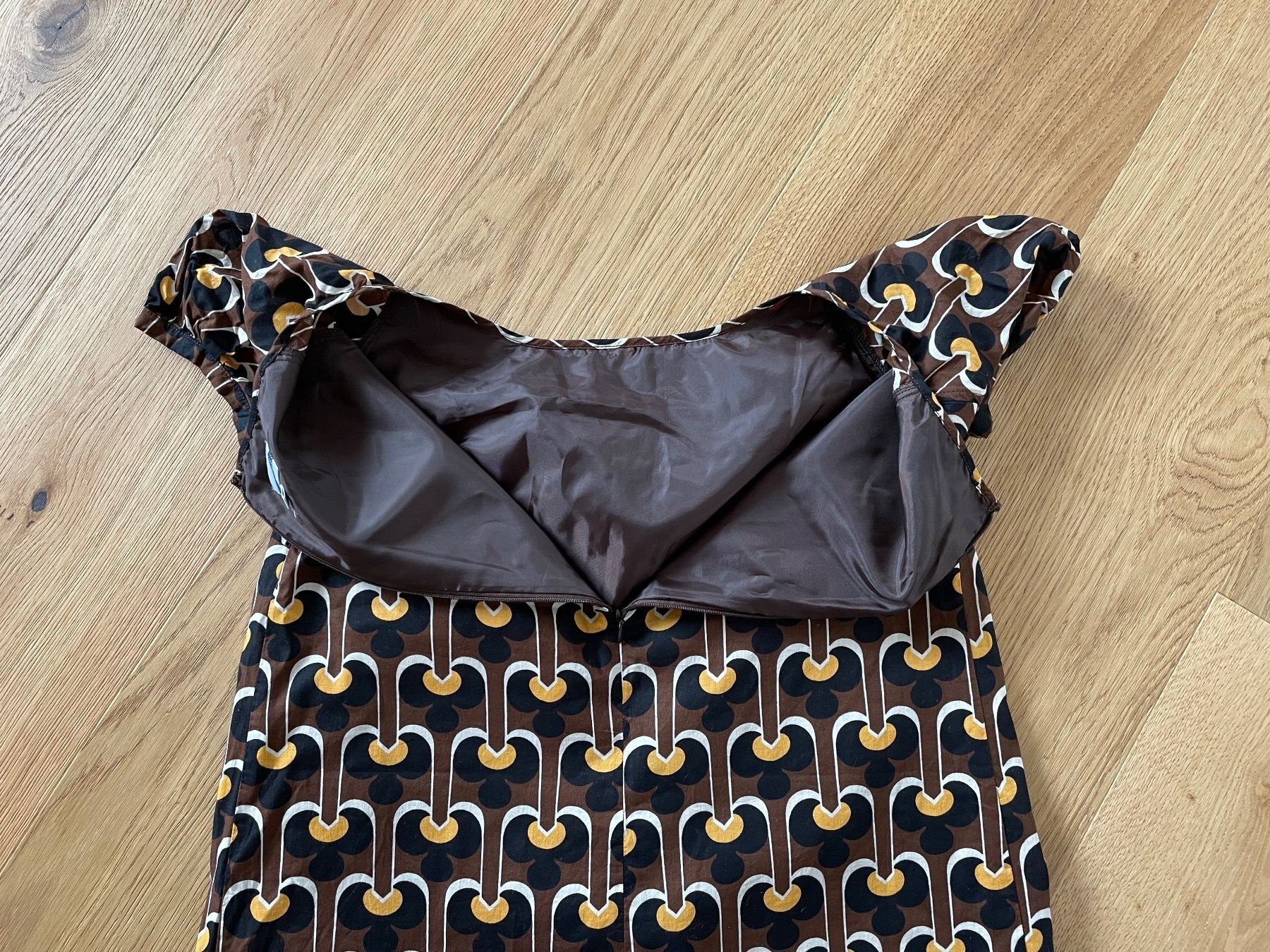 Kleider: Retro Kleid Oasis 36 – Gebraucht aus Luzern von lal_8z2w 6