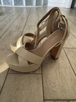 SANDALETTEN PLATEAU BEIGE GRÖSSE 39 BEQUEM !