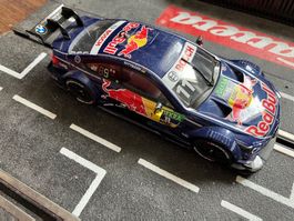 Carrera 123 Digital  DTM Auto BMW M4 Coupe Redbull