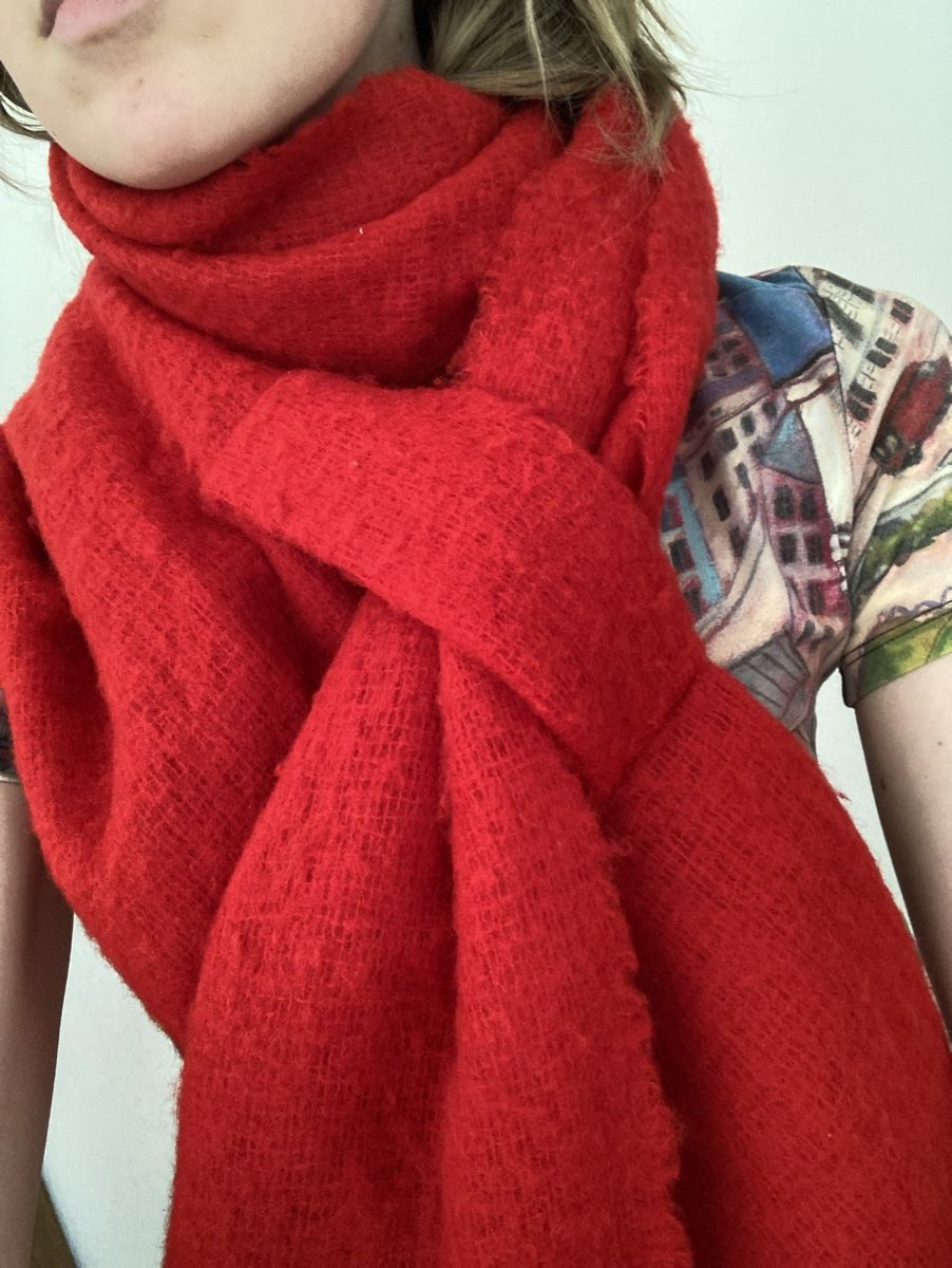 Max Mara Foulard & Sciarpe: grosser roter Max & Co Schal – Usato da Basel venduto da ewe_tdg7 4