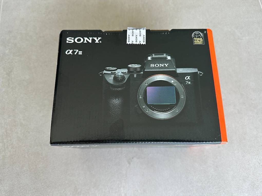 Sony Kamera: Sony Alpha 7III – Neu (gemäss Beschreibung) aus Pregassona von swk_w9pk 2