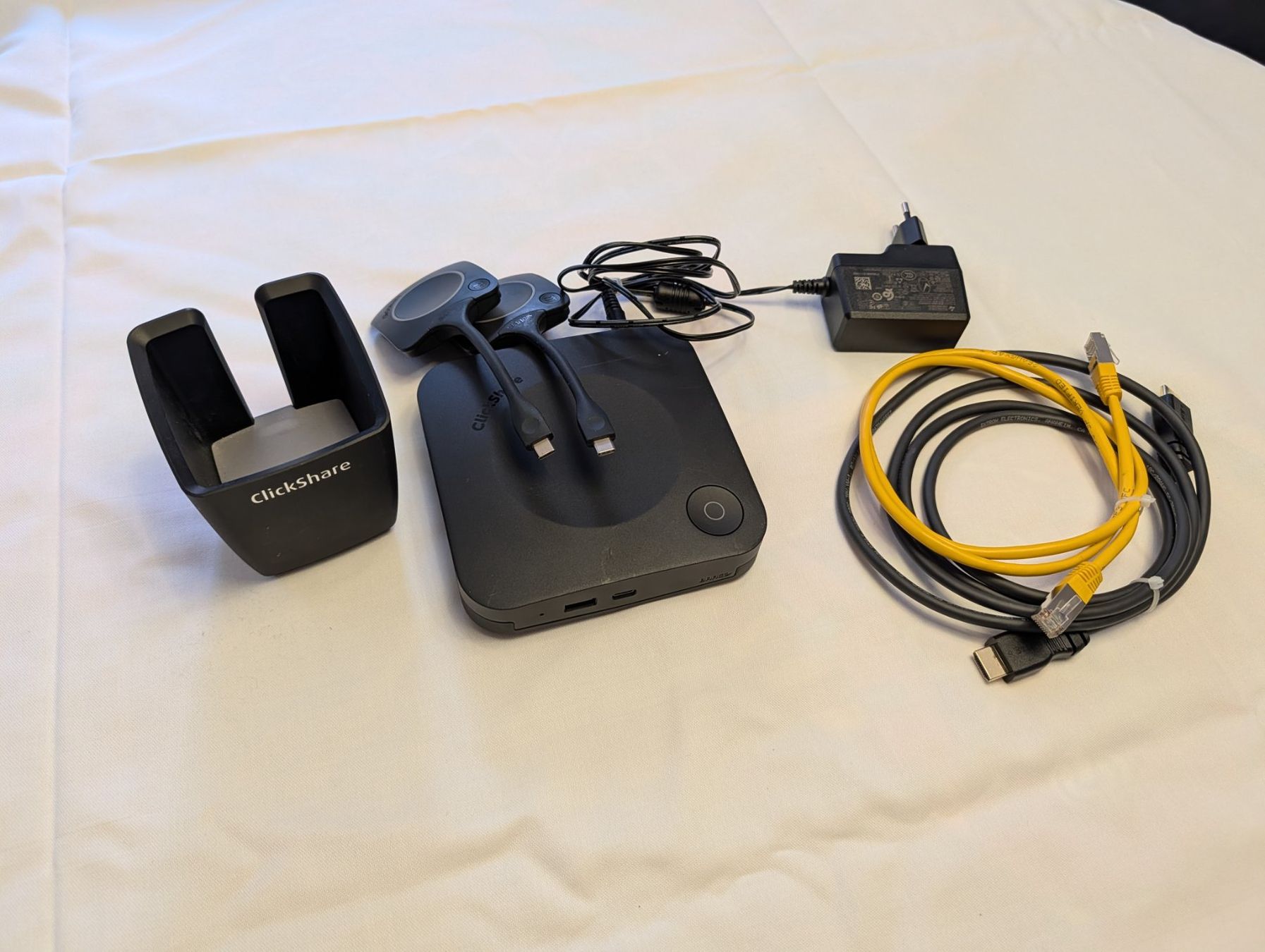 Sistemi audio & multimediali: Barco  ClickShare – Usato da Zürich venduto da Pastuszkana