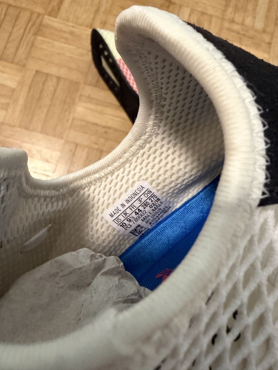 Adidas Scarpe da uomo: Adidas Deerupt Runner Grösse 44 Weiss – Nuovo (secondo la descrizione) da Heerbrugg venduto da D.O.B. 5