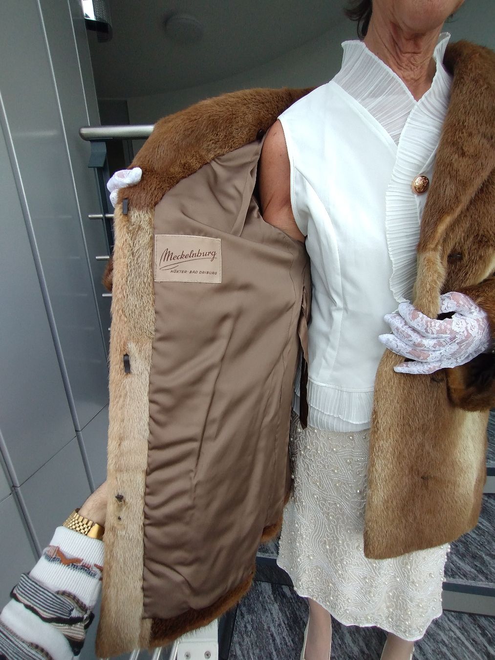 Giacche: wunderschöne hochwertige Pelzjacke – Usato da Zuzwil SG venduto da BeyondBelief_ 4
