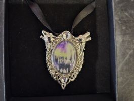 Pendentif " cameo" Anne Stokes