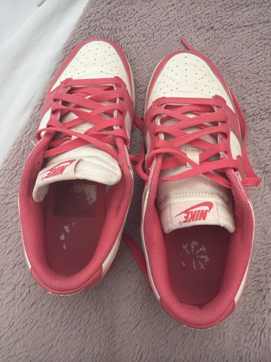 Nike Damenschuhe: nike dunk pink – Gebraucht aus Sion von tatiana.1508 2