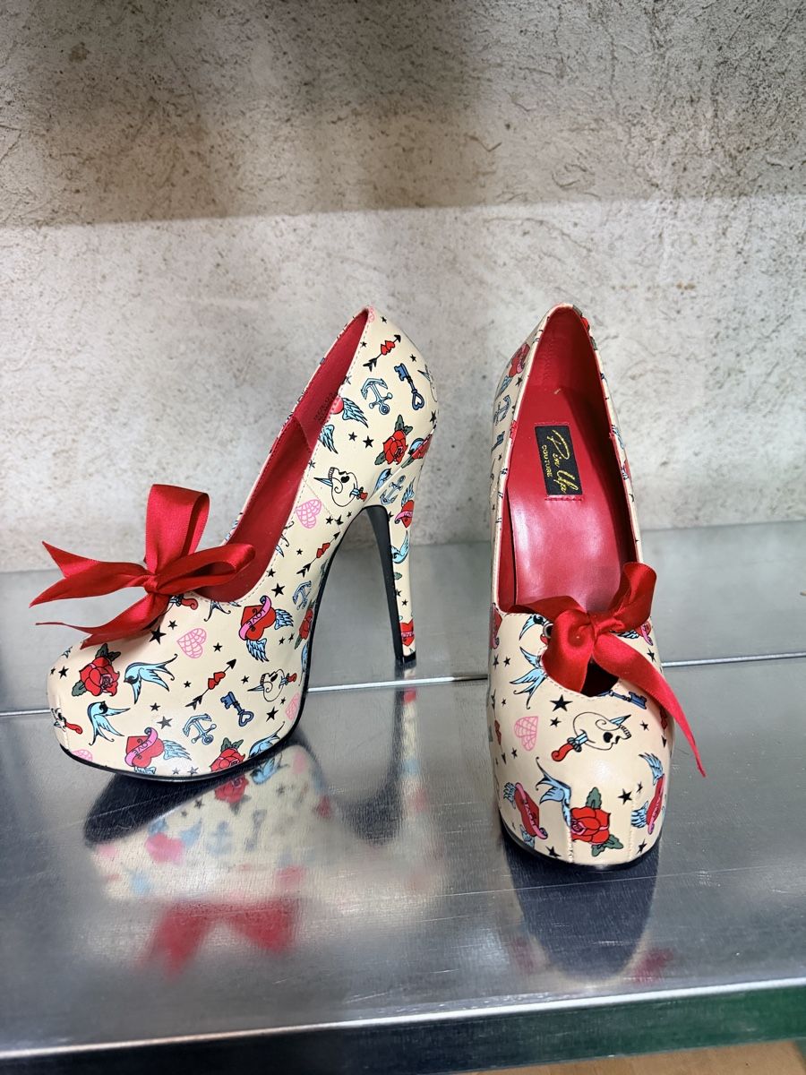 Scarpe da donna: Pinup couture Highheels Burlesque – Nuovo e nell'imballaggio originale da AARBURG venduto da cheapstuff