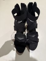 Schwarze Keilsandaletten Gr. 38 - NEU!