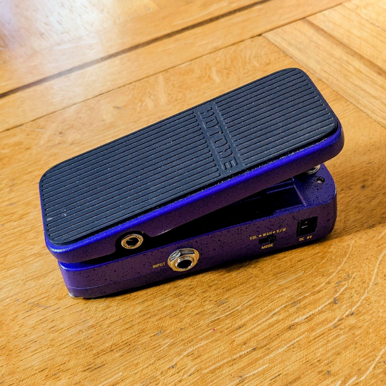 Musikinstrumente: Hotone Vow Press - Wah + Volume pedal – Gebraucht aus Saviese von _durian_durian 1
