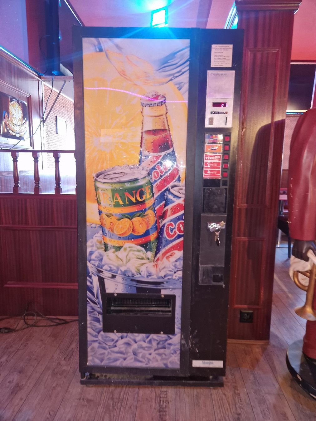 Altro per Gastronomia & Hotel: Getränkeautomaten Vendo/ Vending – Usato da Roggliswil venduto da _IHC_ 1