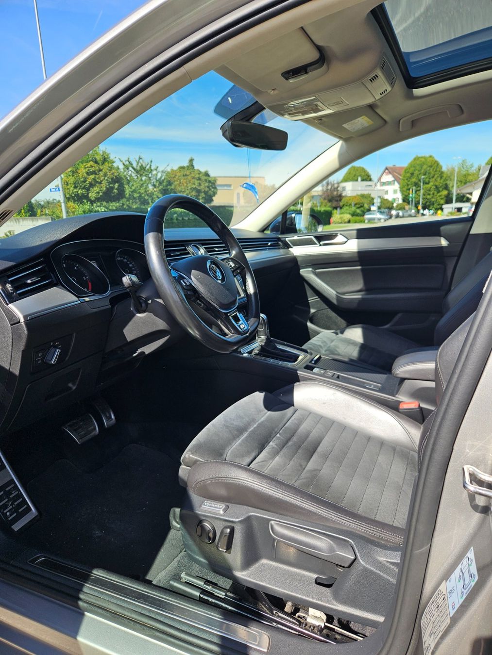 VW Autos: Vw Passat Variant 2.0 TDI BMT – D'occasion à Muolen par ber_mc7p 5