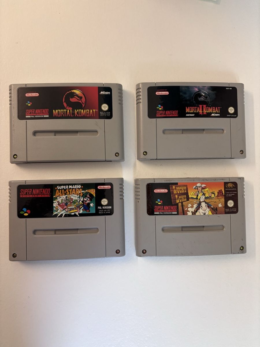 Nintendo Giochi: Super Nintendo (SNES) Spiele Bundle – Usato da Zürich venduto da casualty