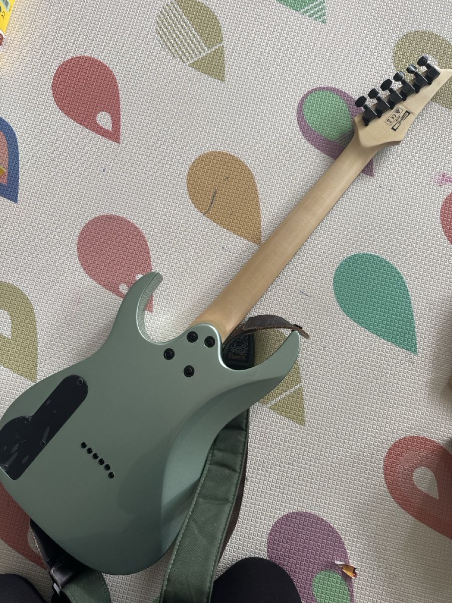 Ibanez Musikinstrumente: Ibanez Mikro PGN Electric Guitar – Gebraucht aus Zug von axx3l 7