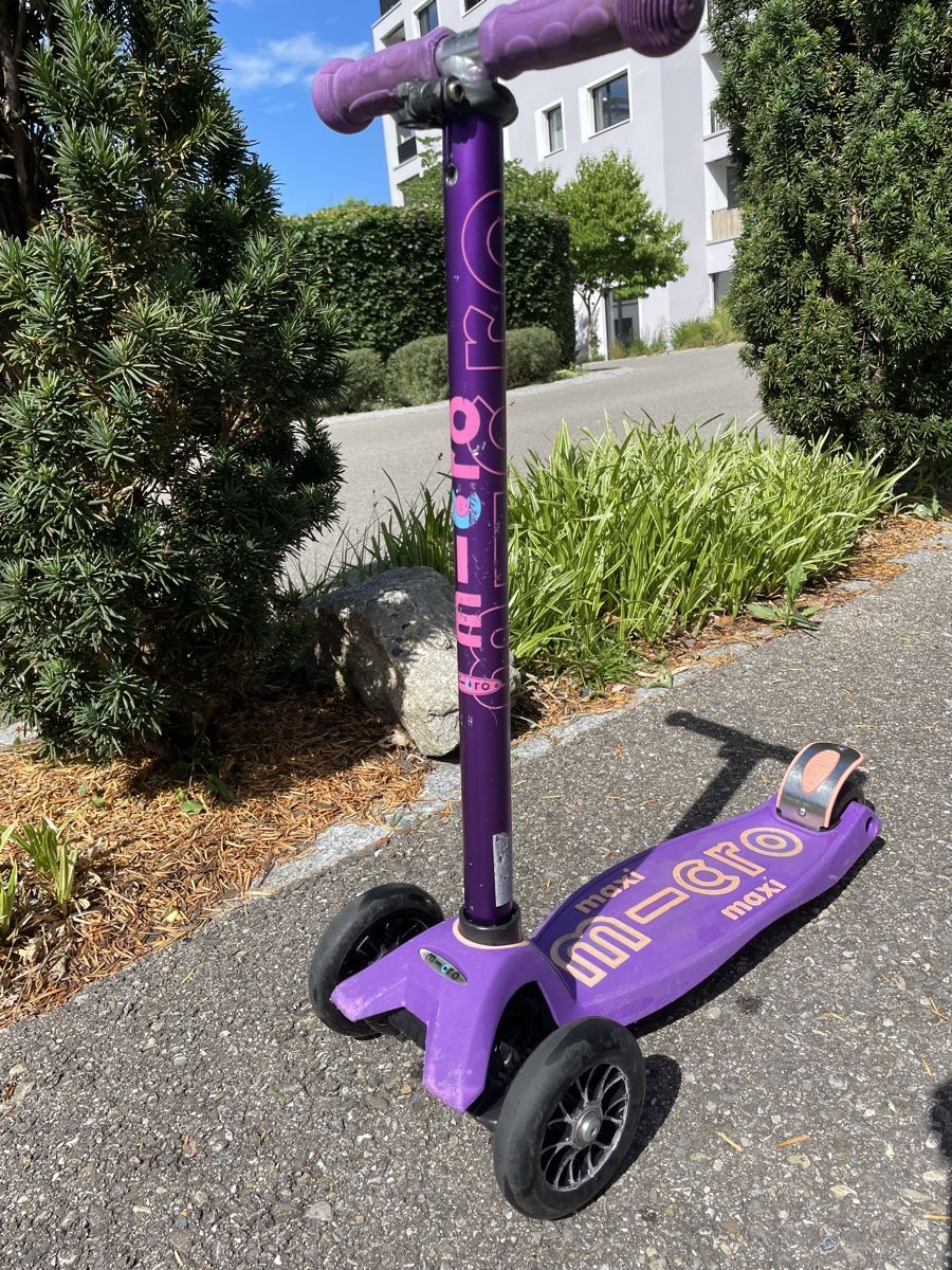 Micro Kickboard: Micro Maxi Scooter lila gebraucht – Usato da Uster venduto da Jemedi 3