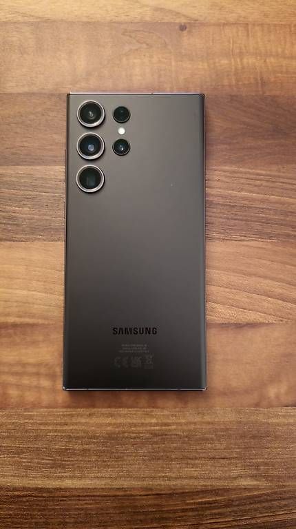 Telefoni cellulari / Smartphones: Samsungs S23 Ultra- neuwertig  – Usato da Wallisellen venduto da Richtema 1
