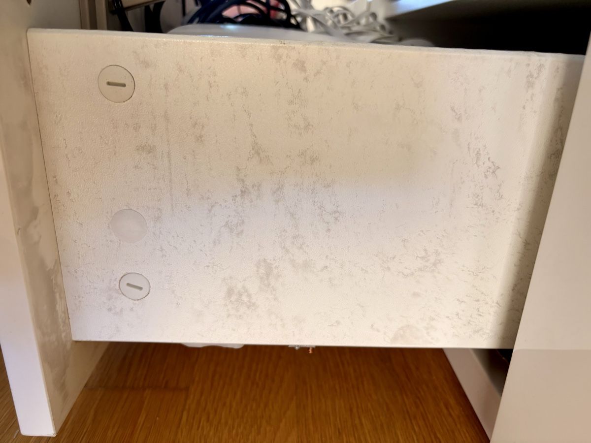 Ikea Mobili TV: IKEA Besta TV Lowboard – Usato da Thalwil venduto da Sondejul 1