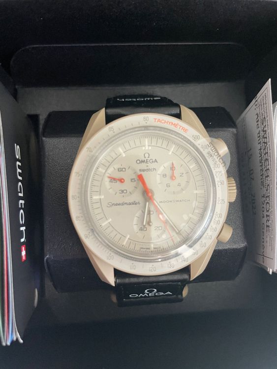 Swatch Orologi: Swatch mission to : Jupiter – Nuovo e nell'imballaggio originale da Carouge GE venduto da achillejon 1