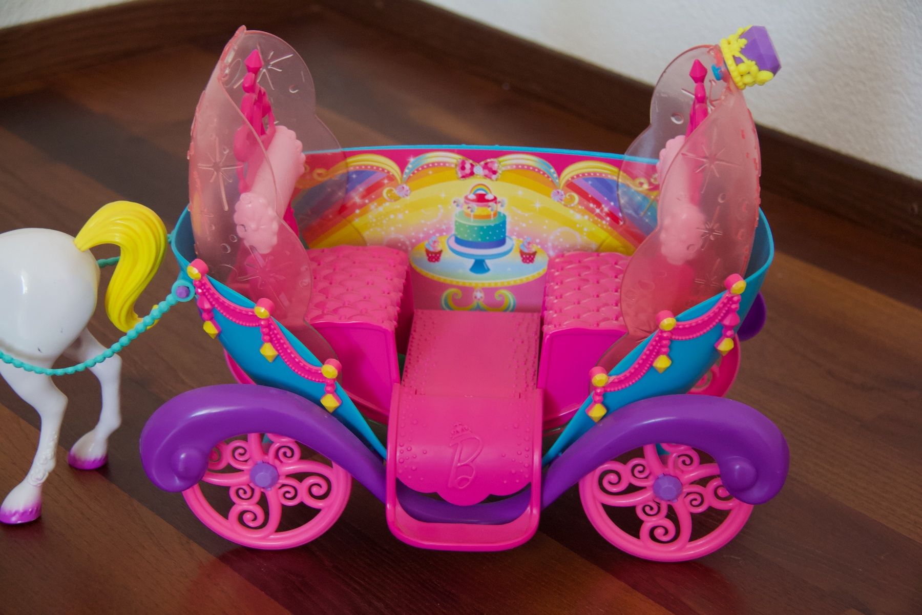Spielzeuge: BARBIE Kutsche mit Einhorn, ab 3 Jahren – Neu (gemäss Beschreibung) aus Uetikon am See von Vil4523 5