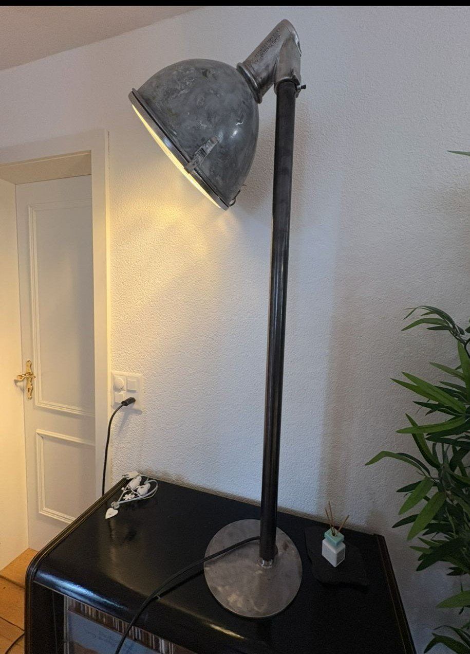 Lampen: Crouse Hinds Co Stehlampe – Gebraucht aus Dübendorf von dagiba
