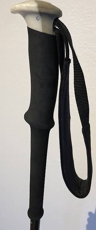 Black Diamond Skis: Bâton de ski Black Diamond – Gebraucht aus Vevey von Guy2. 1
