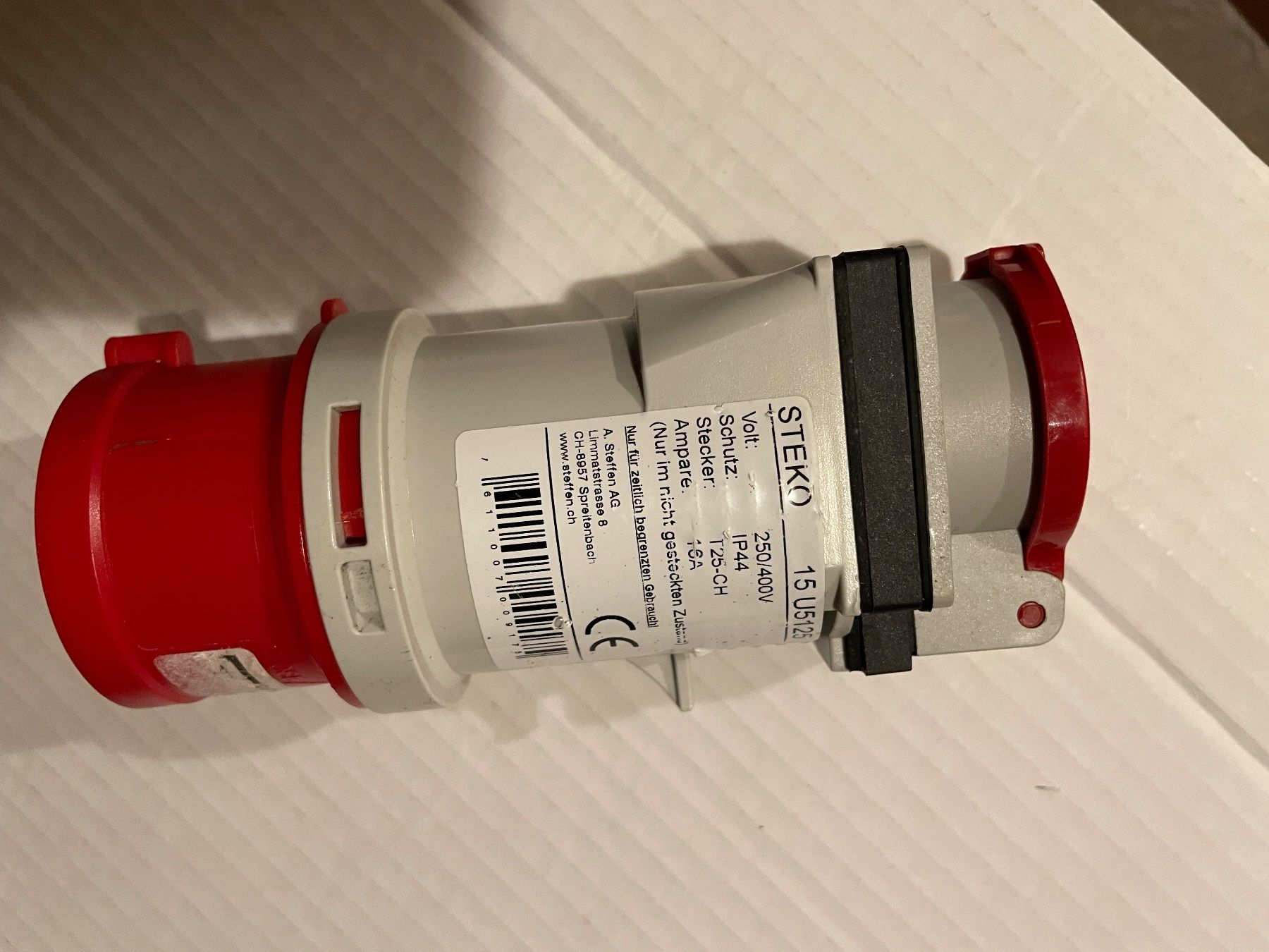Unità & Adattatore: Adapter Stecker Übergang CEE16 auf T25 – Usato da Huttwil venduto da Bolpa