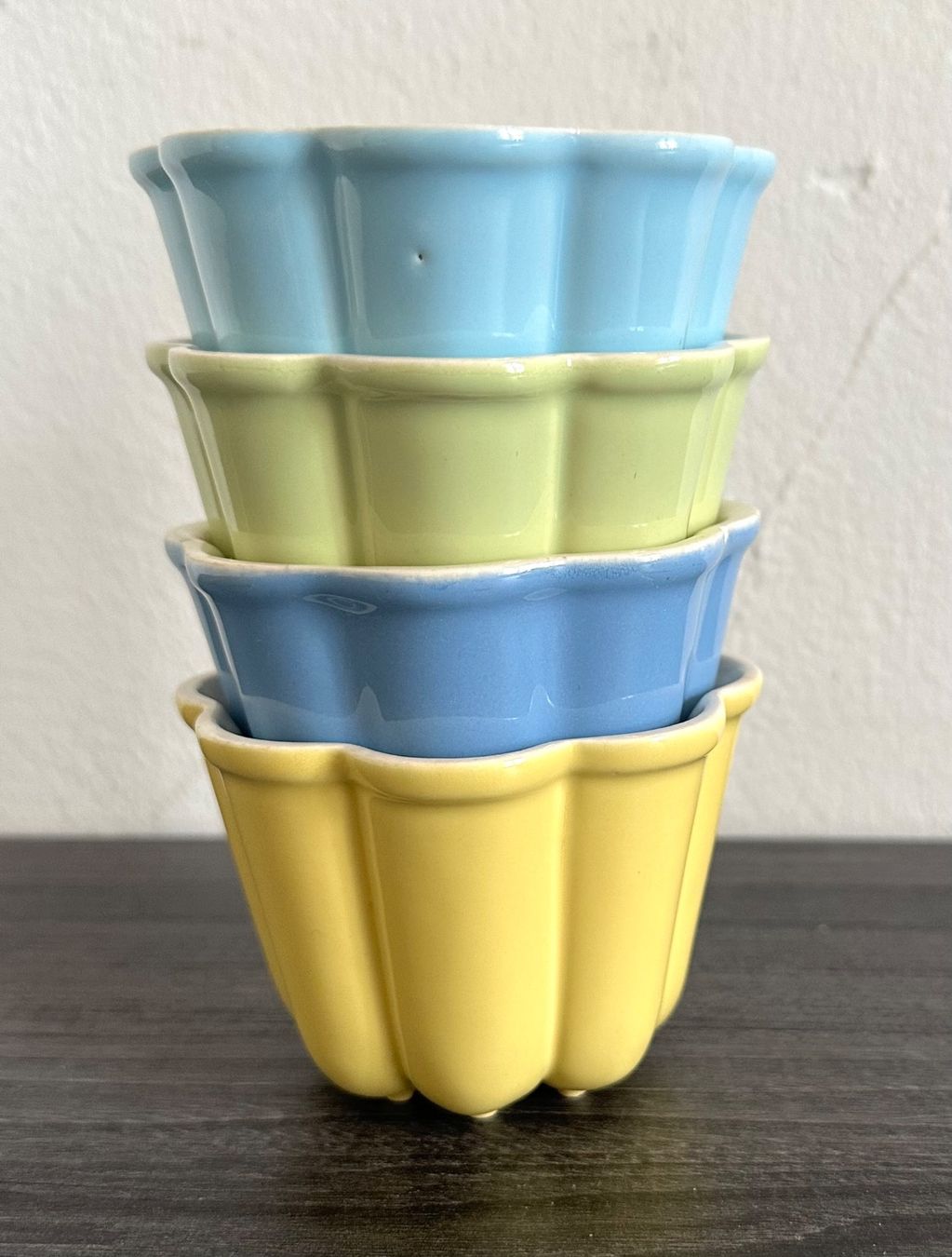 Rössler Teglie da forno: 4 Rössler Pudding Form div. Farben Ø 9 cm – Usato da Zürich venduto da brazerola 3