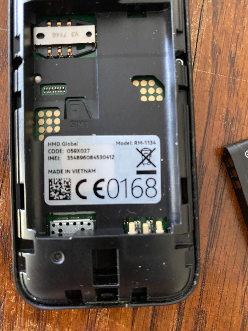 Nokia Telefoni cellulari / Smartphones: NOKIA Handy RM-1134 mit Ladekabel – Usato da Bremgarten AG venduto da Baerli2 2