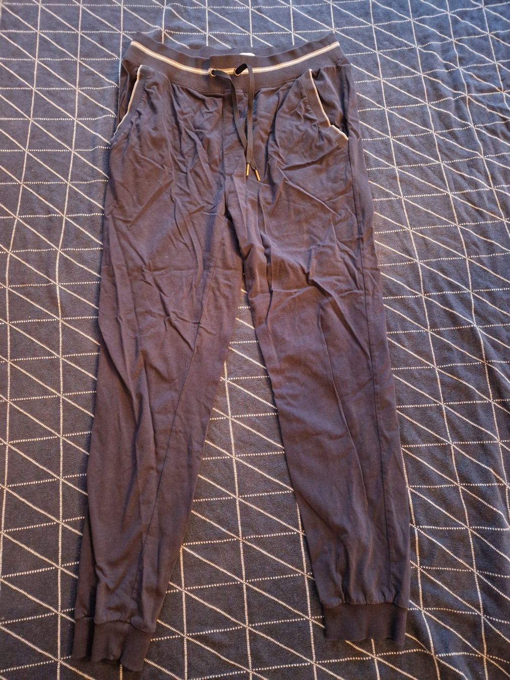 Tchibo Pantaloni: Tschibo Trainerhose m – Usato da MUEHLAU venduto da ibo_5c7d