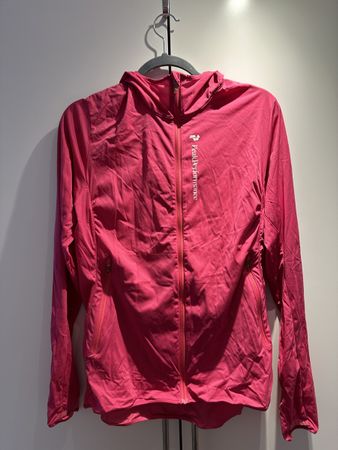 Peak performance leichte Jacke in L pink