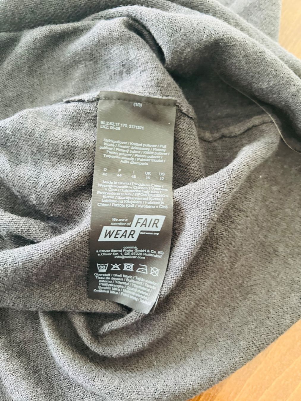 Comma Maglioni & Felpe: COMMA. Feinstrickpullover, Grösse 42,  top Zustand! – Usato da Ebmatingen venduto da Mistelu 2