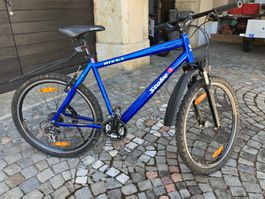 Velo VTT Stoke MTX 6.3 bleu en bon etat de marche