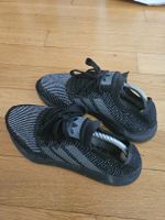 Baskets Adidas Swift Run noires, taille 40 2/3 Parfait état.