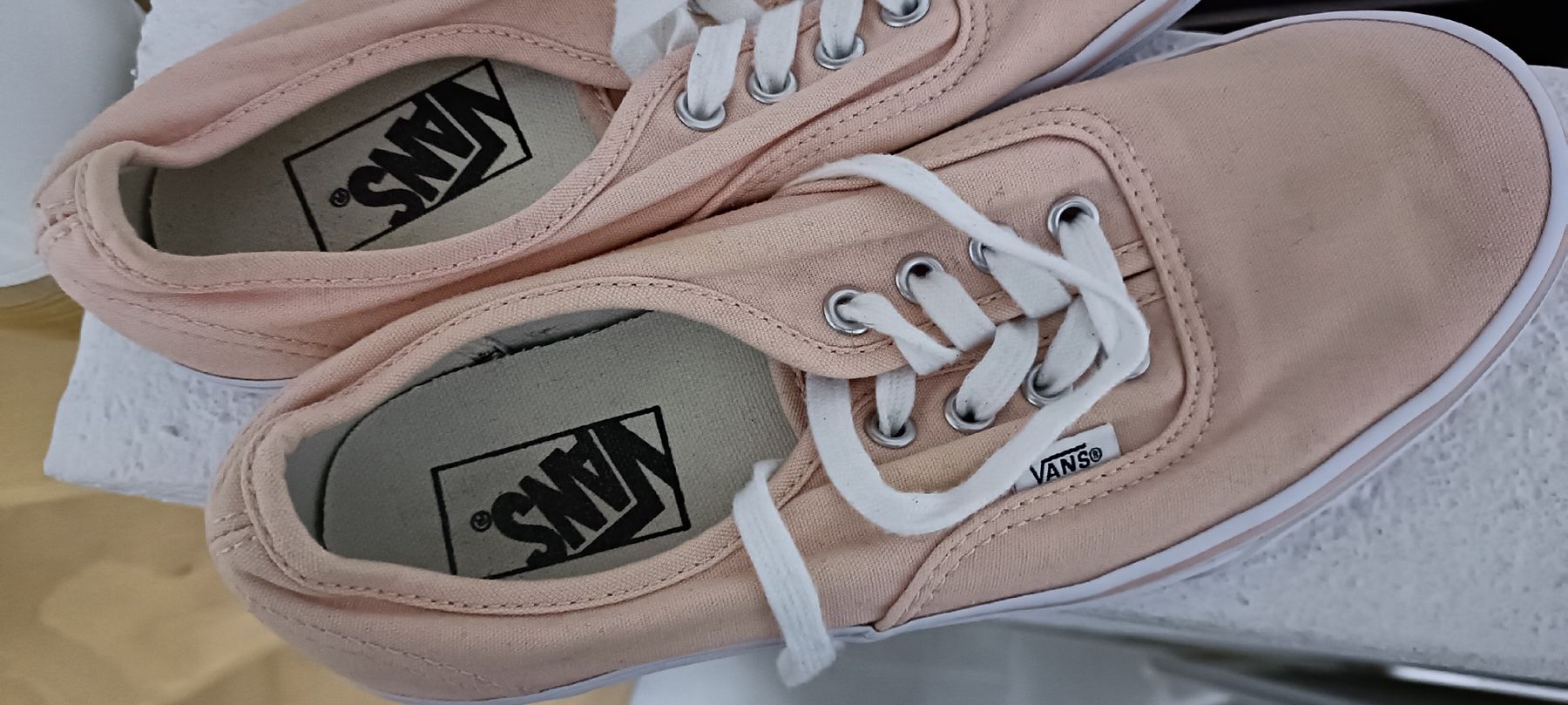 Scarpe da donna: Vans Sneaker, Grösse 38, Farbe Peach – Usato da Kölliken venduto da nidiya 2