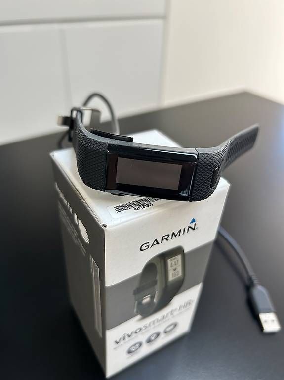Garmin Smartwatch: Garmin vivosmart HR – Usato da Tegna venduto da kainone1
