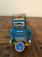 Alter Blechspielzeug Roboter