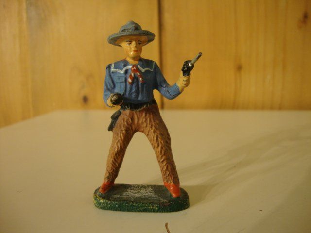 Figurine Elastolin Cow-boy Au Combat – Échelle 1:32 (60mm) – Allemagne – TBE