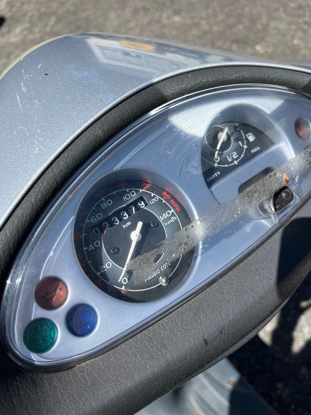 Piaggio Scooter: Occasion Roller Piaggio Fly 125 grau – Usato da Zürich-Schwamendingen venduto da Josts_ToeffladeAG 4