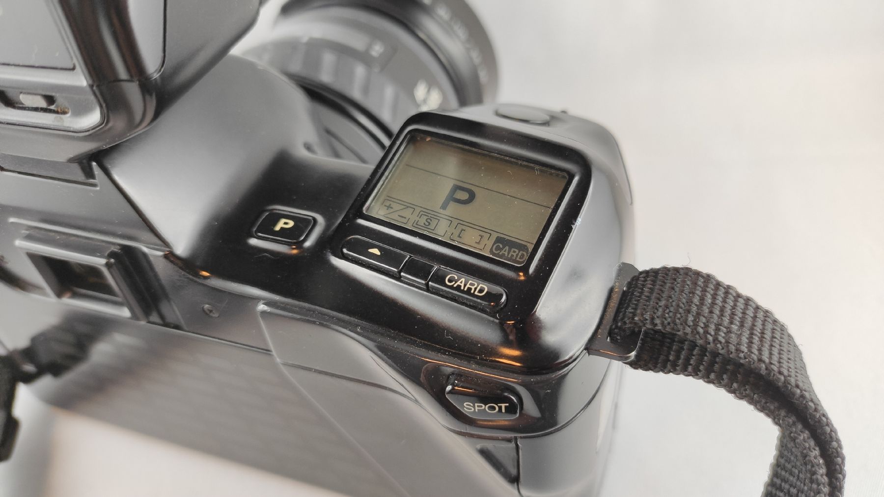 Minolta Fotocamera: Minolta Dynax 7000i analog Kamera mit Blitz – Usato da Kreuzlingen venduto da Seto18 9