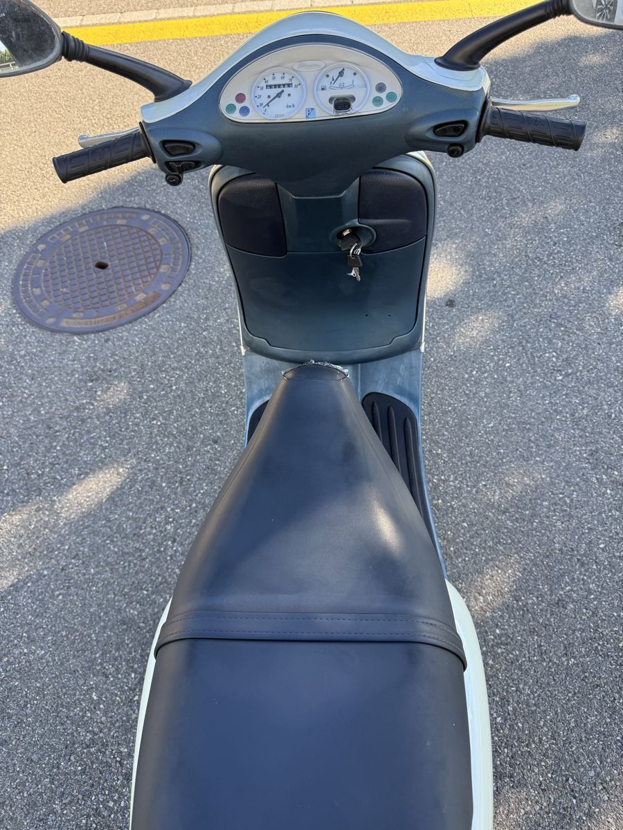 Piaggio Scooter: PIAGGIO VESPA ET4 50 CC – Usato da Winterthur venduto da Fabio_46 8