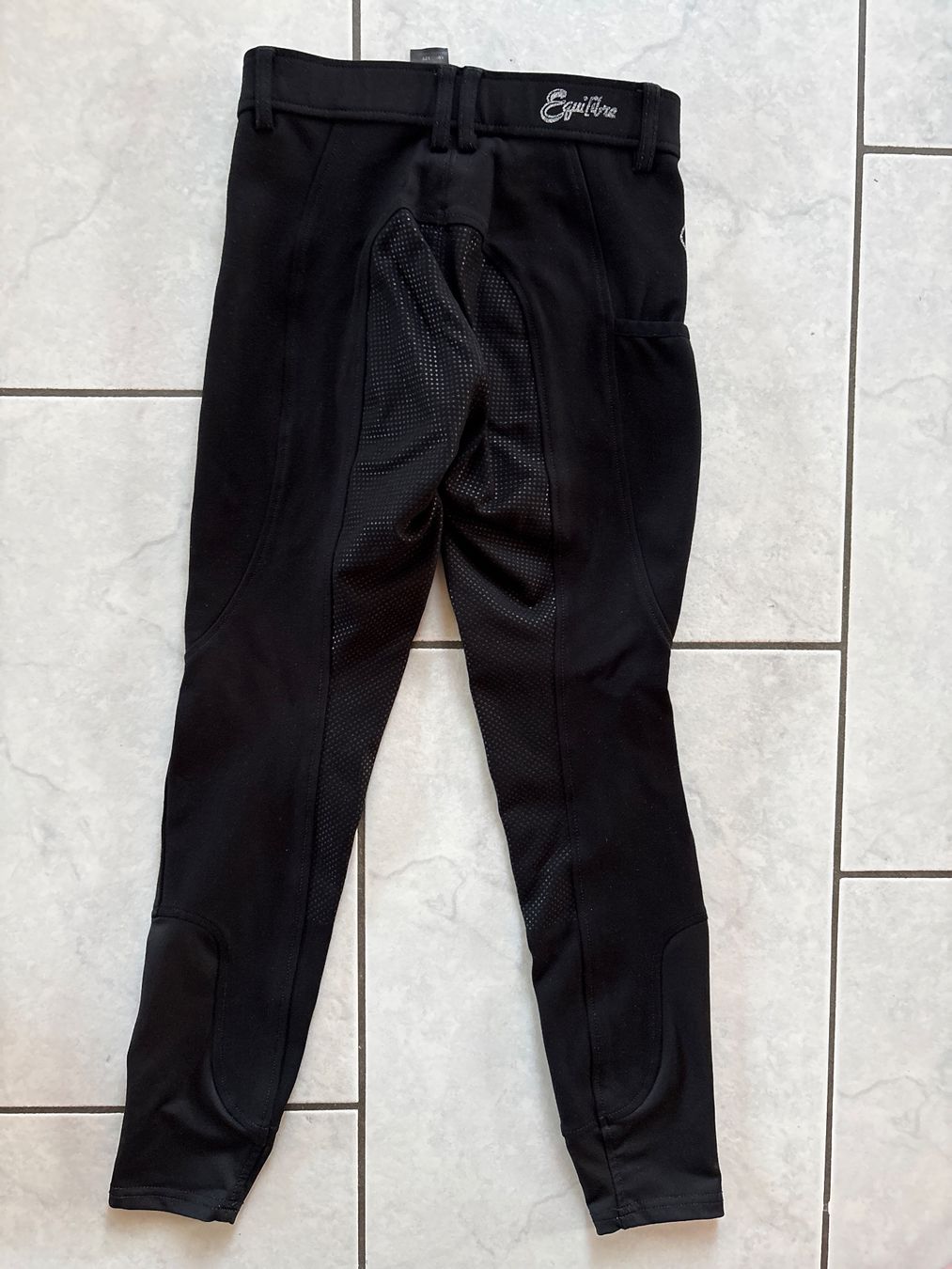 Pantalons: Reithose schwarz Grösse 152 Equilibre – D'occasion à Nottwil par wasserlufterde 1