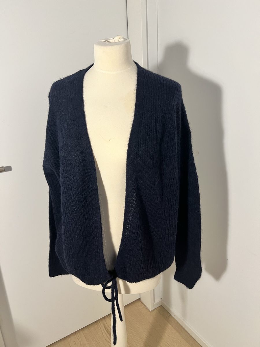 Bolero: Dunkelblaue Esprit Strickjacke, Cardigan, Grösse s, – Usato da Zürich venduto da Marianne72 1