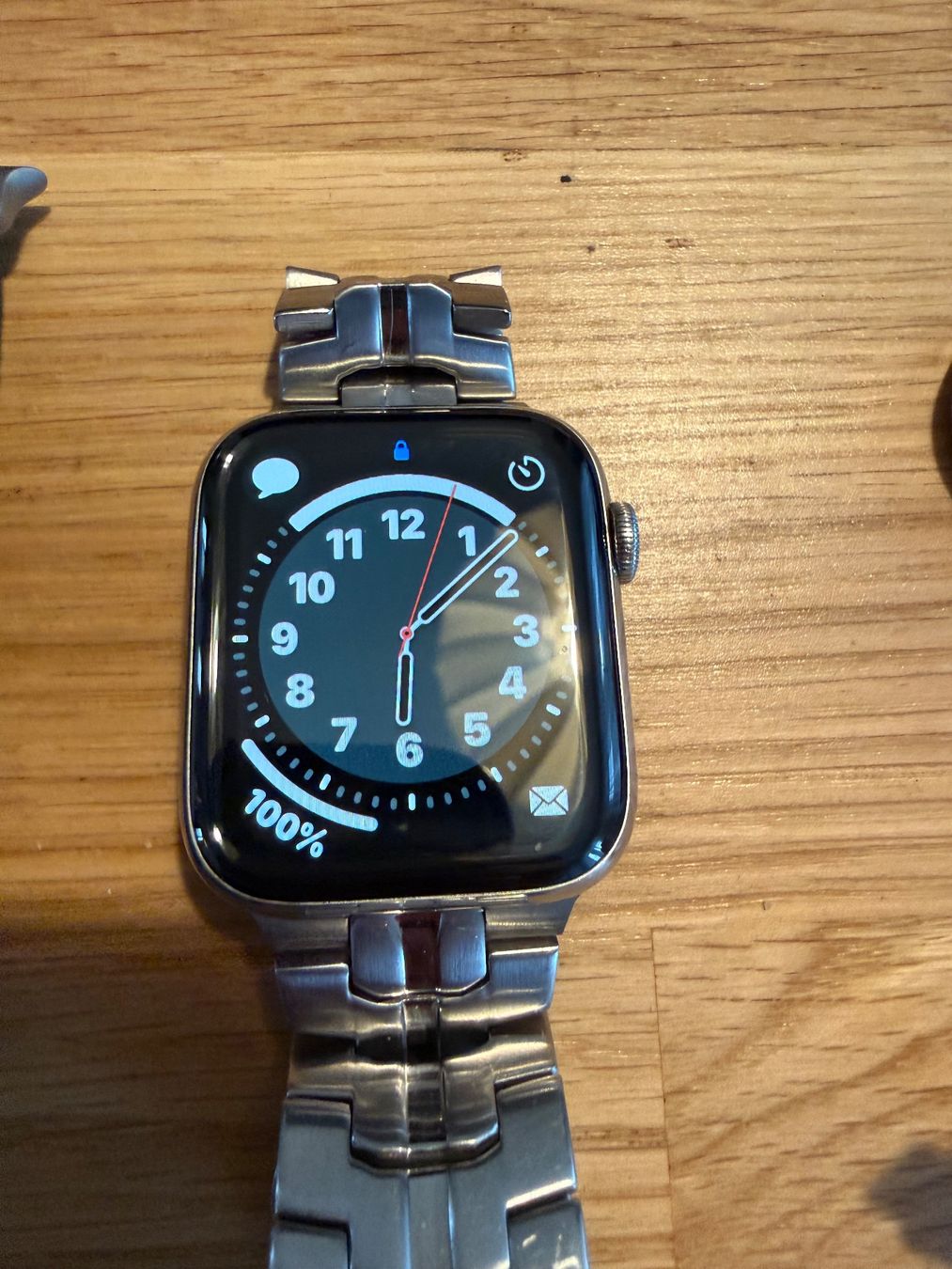 Apple Smartwatch: Apple Watch 5 Edelstahl silber GPS + Cellular mit Ladekabel – Usato da Köniz venduto da cone_cry 1