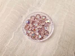 Swarovski Perlen 8 mm 20 Stück Light Ametyst AB