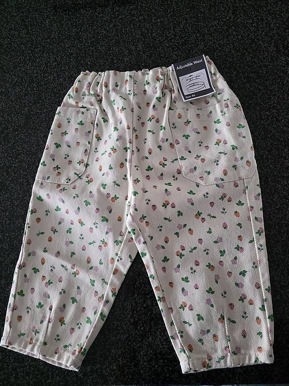 Pantaloni: Babyhose – Usato da Rothrist venduto da Je.Ba 1