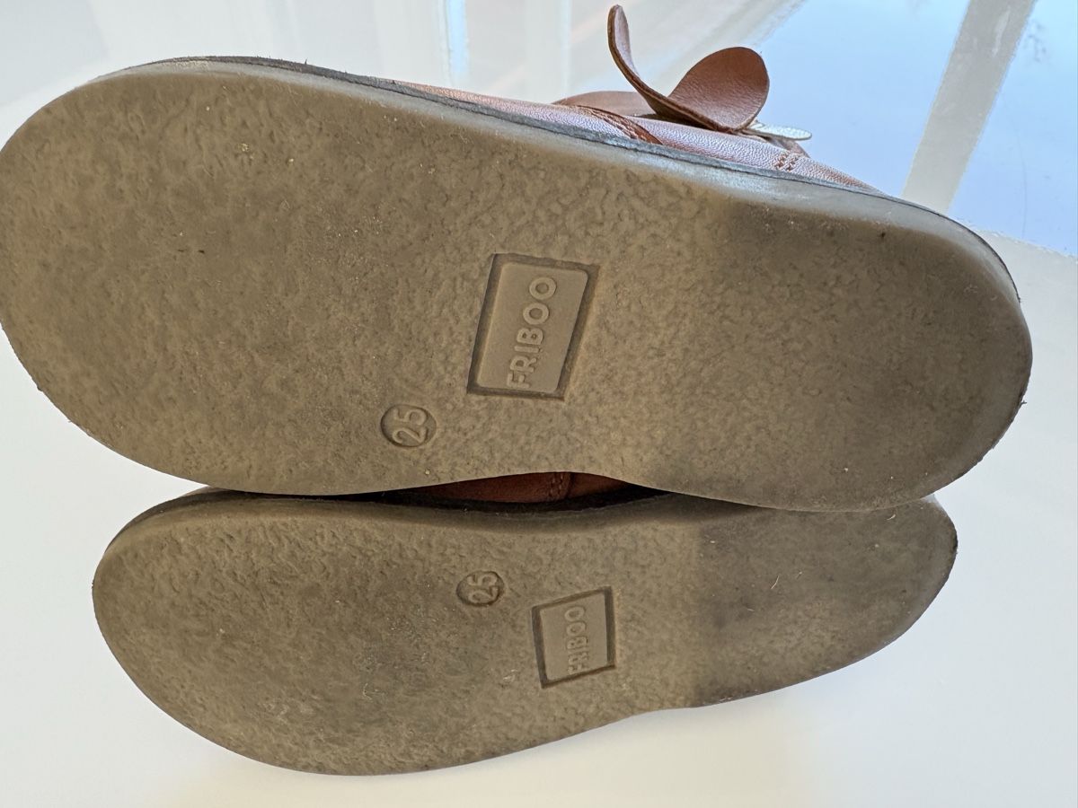 Friboo Scarpe per ragazze: Kinderstiefel Gr. 25 – Usato da Dottikon venduto da seiler_89 2