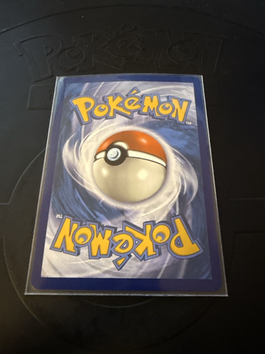 Pokémon Carte collezionabili: Pokémon / Perrserker V 183/196 Lost Origin  – Usato da Zell LU venduto da Flavio-123 1