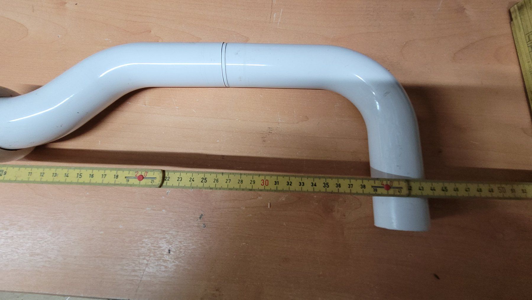 Rohre & Schläuche: Tuyau de chasse d'eau – Gebraucht aus Bionnens von Meg011 1