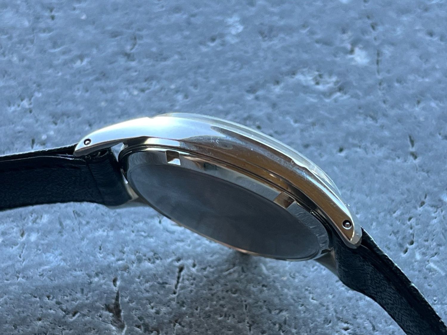 Omega Uhren: OMEGA 2640-3 HONEYCOMB NOS – Neu (gemäss Beschreibung) aus Beinwil am See von watchfever 5