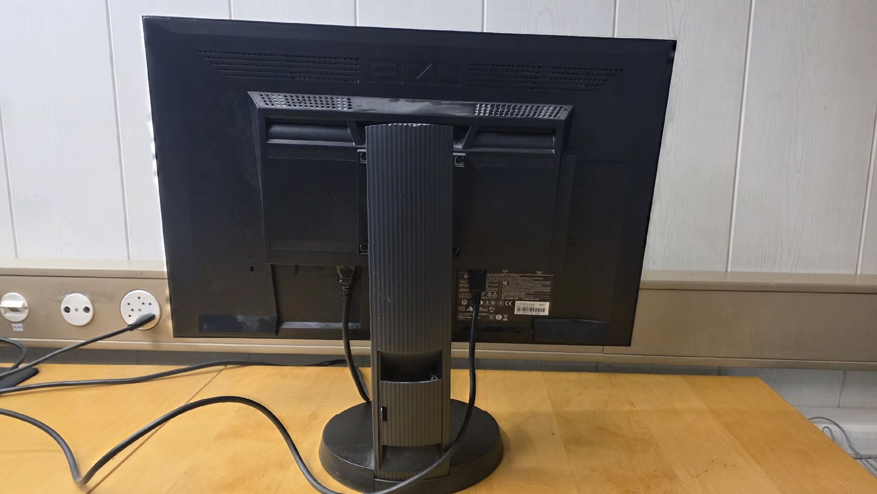 Eizo Monitor: EIZO FlexScan EV2416W – Usato da Einsiedeln venduto da 111chris111 3